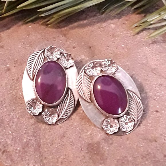 Southwestern Style Sterling & Sugilite Cabochon Leaf and Flower Post Earrings - Picture 1 of 5